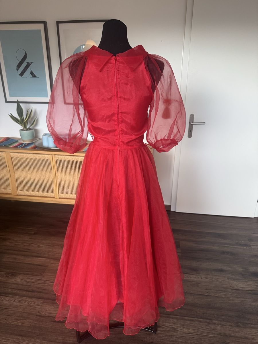 Costumi: Schönes Kostüm Grösse 36 – Usato da Buchs ZH venduto da crazyhandbaggirl123 1