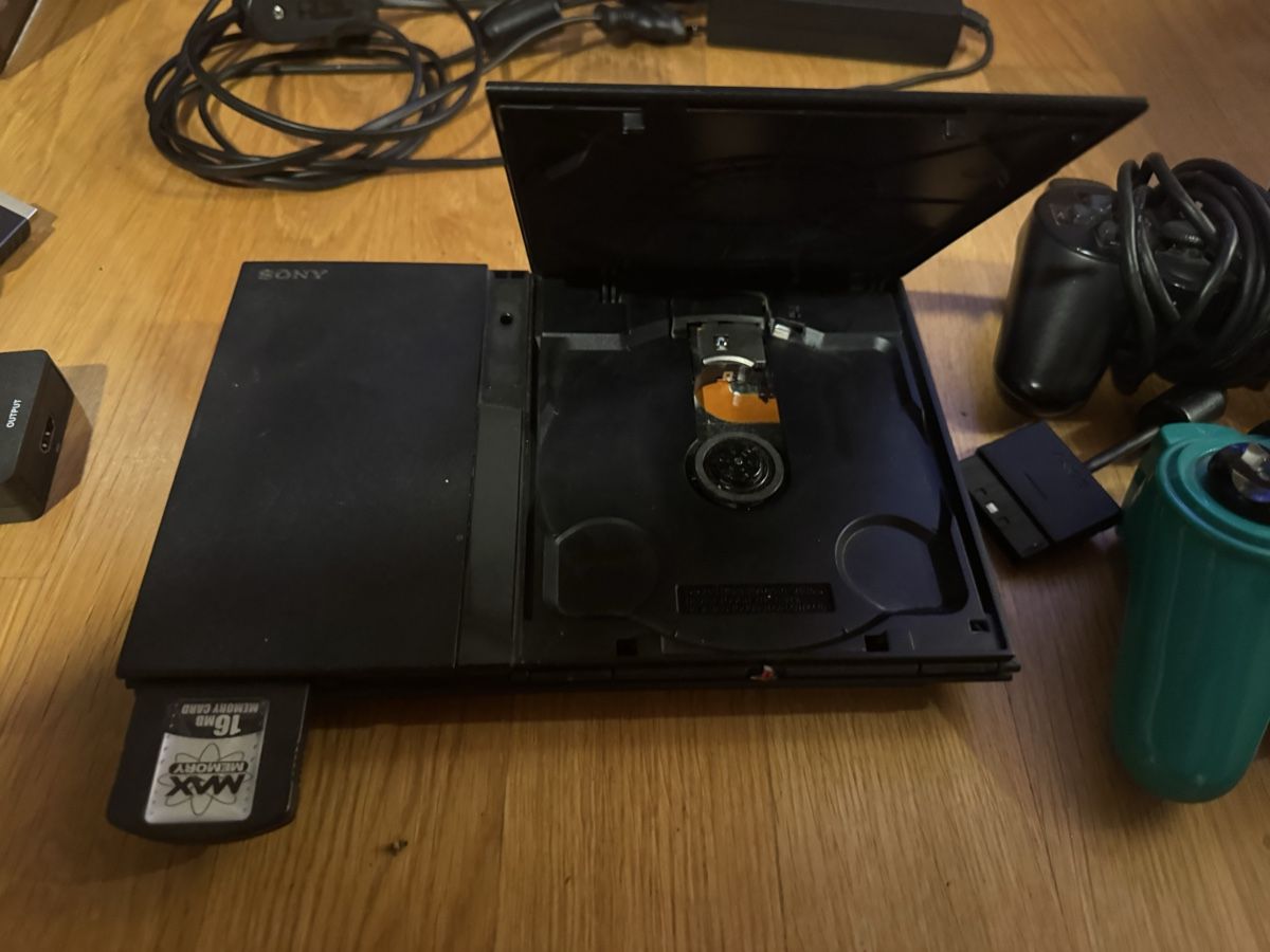 Sony Konsolen: PlayStation 2 Slim PS2  – Gebraucht aus Wittenbach von ulr_6qw5 1