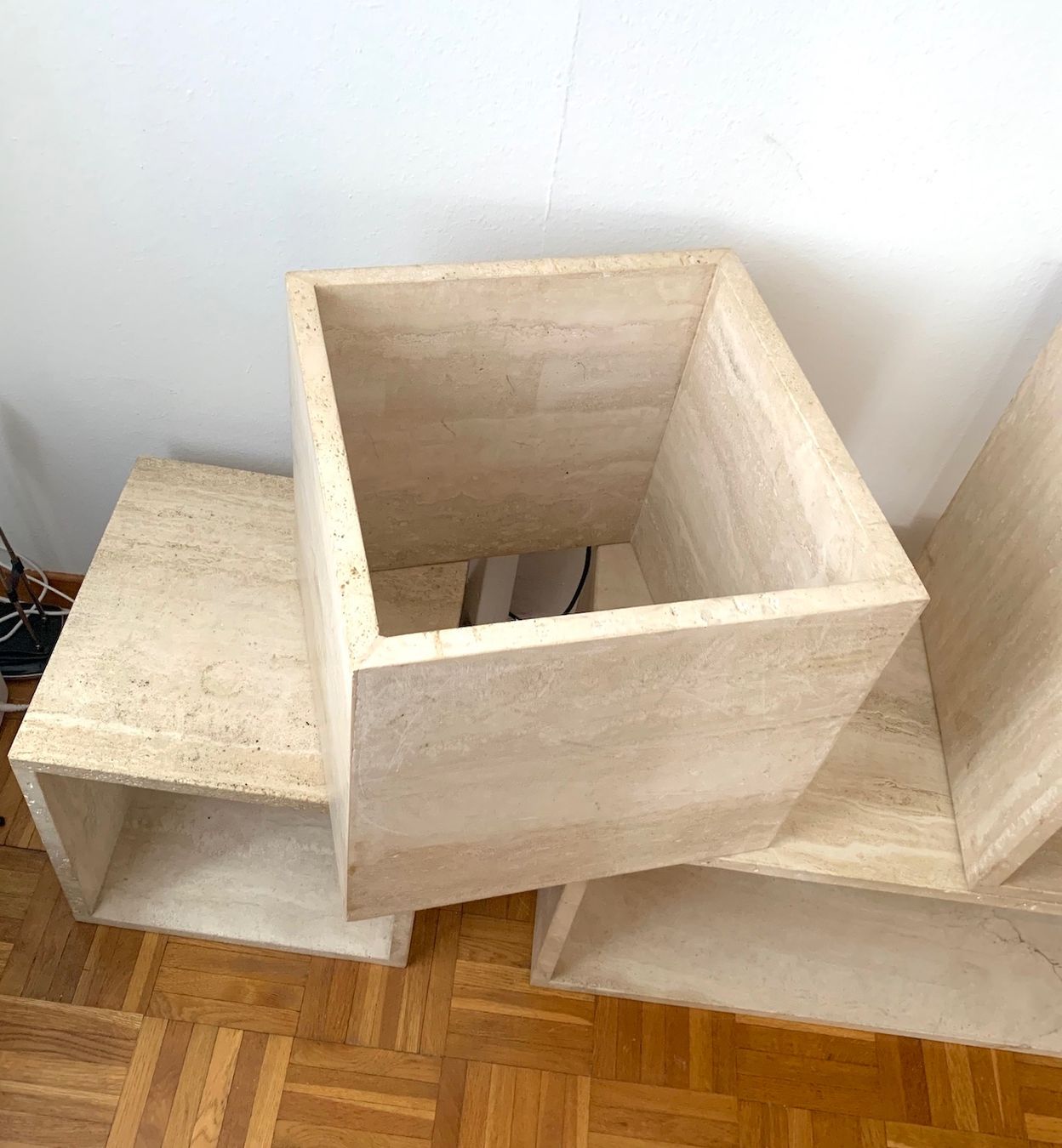 Regale: Travertin Wohnregalteil oder Beistellelement 35 x 35 x 35 cm – Gebraucht aus Diessenhofen von Bonifazius177