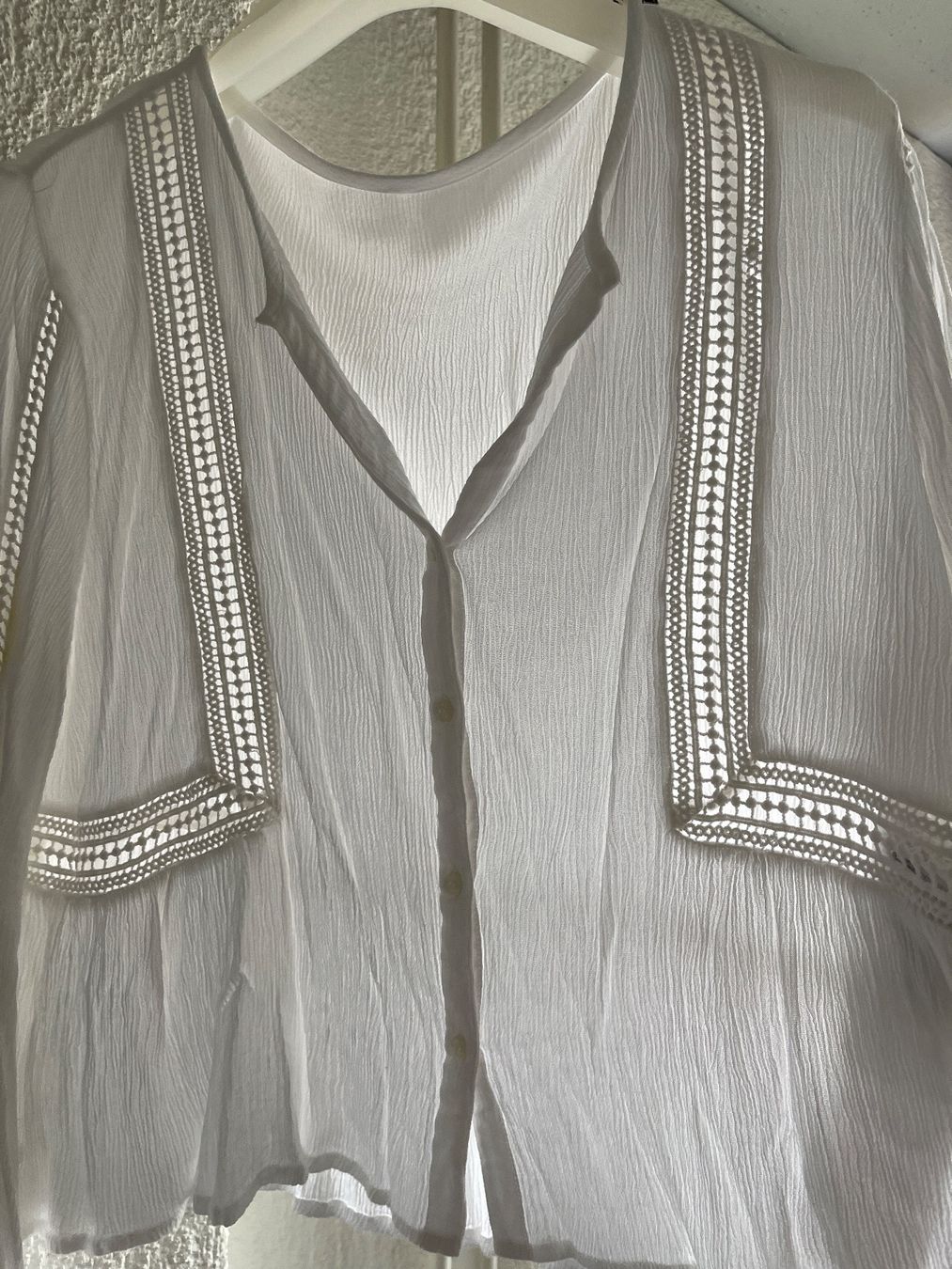 Camicette: Leichte sommerliche Bluse – Usato da Rapperswil SG venduto da Letas_closet 3