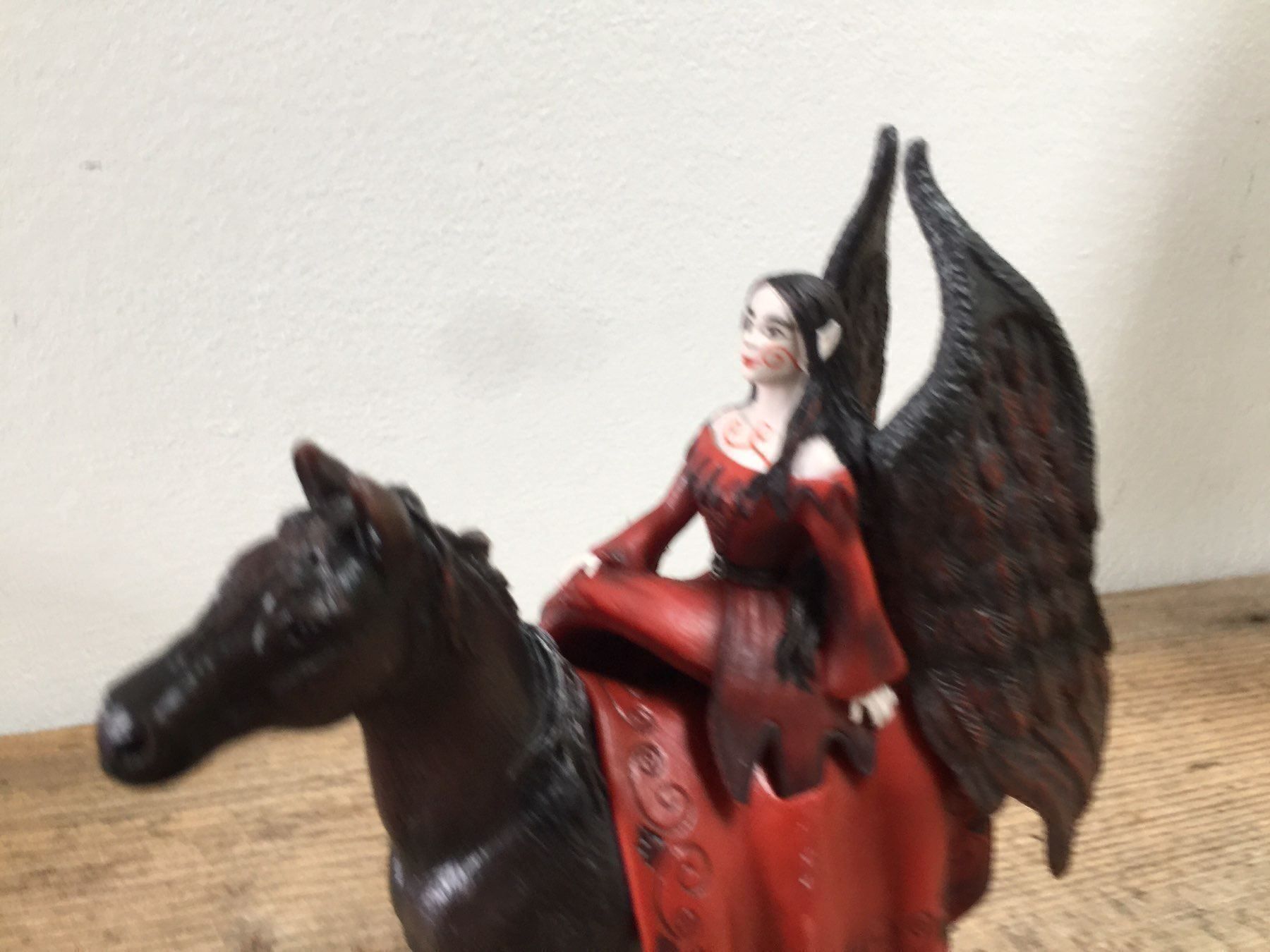Schleich Statuette: Schleich Bayala - Nuray Pferd Elfe – Usato da Ennetbaden venduto da mapa05 2