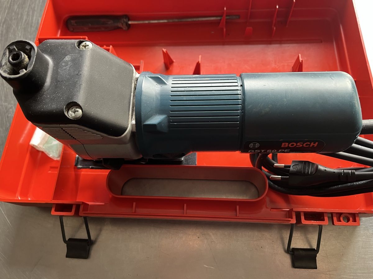 Bosch Scies: Bosch Stichsäge mit Koffer – Défectueux à Altstätten SG par rebull 3
