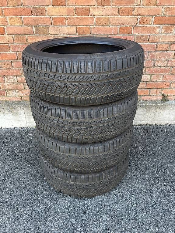 Pneumatici & Ruote complete: 255/45/20 Continental Winterreifen  – Usato da Frasnacht venduto da nobloff