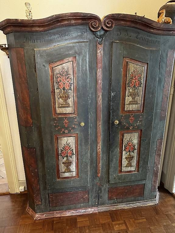 Schränke: Antiker Bauerschrank – Gebraucht aus Zürich von antoineb02 1