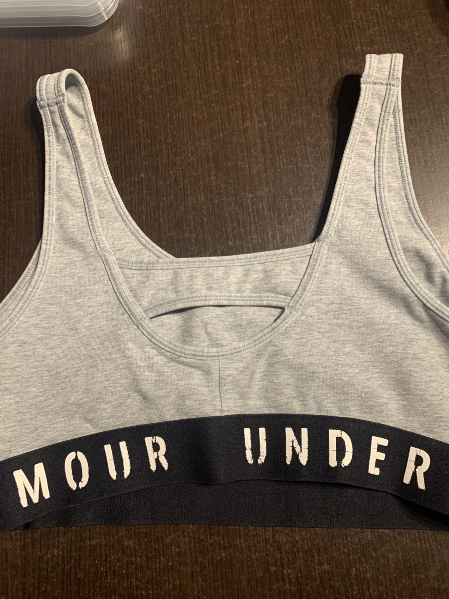 Sonstige Unterwäsche: Brassière taille S/M – Gebraucht aus Domdidier von qatar1973 1