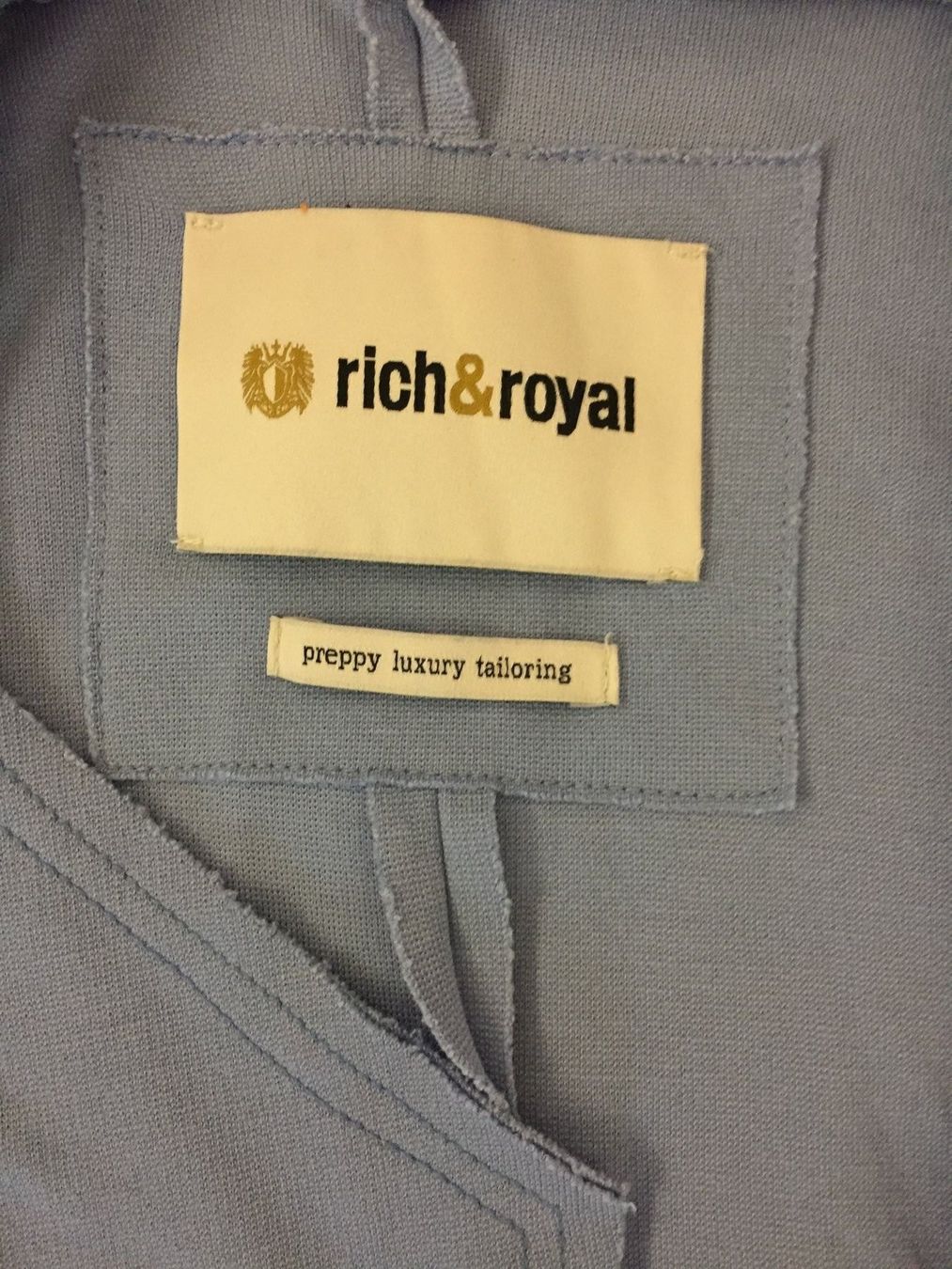 Rich & Royal Giacche: Neuwertig, RICH&ROYAL Sweatjacke, Gr.S – Nuovo (secondo la descrizione) da Eglisau venduto da vfe7 2