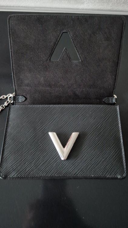 Louis Vuitton TWIST Belt Chain Pouch - NP heute 1750.00