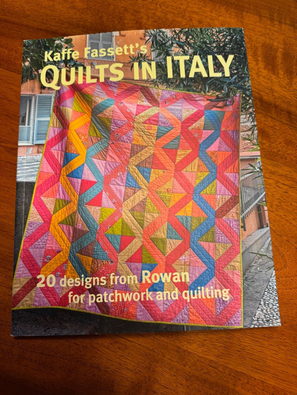 Libri: Quilt- und Patchwork-Bücher Kaffe Fassett – Usato da Däniken SO venduto da Trotro49 3