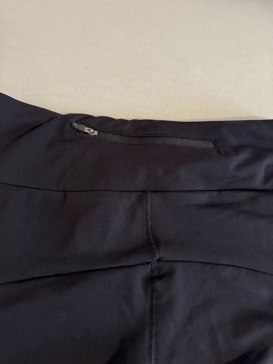 Pantaloni: LONG RUNNING PANTS🖤 – Usato da Dietikon venduto da athiinax 2