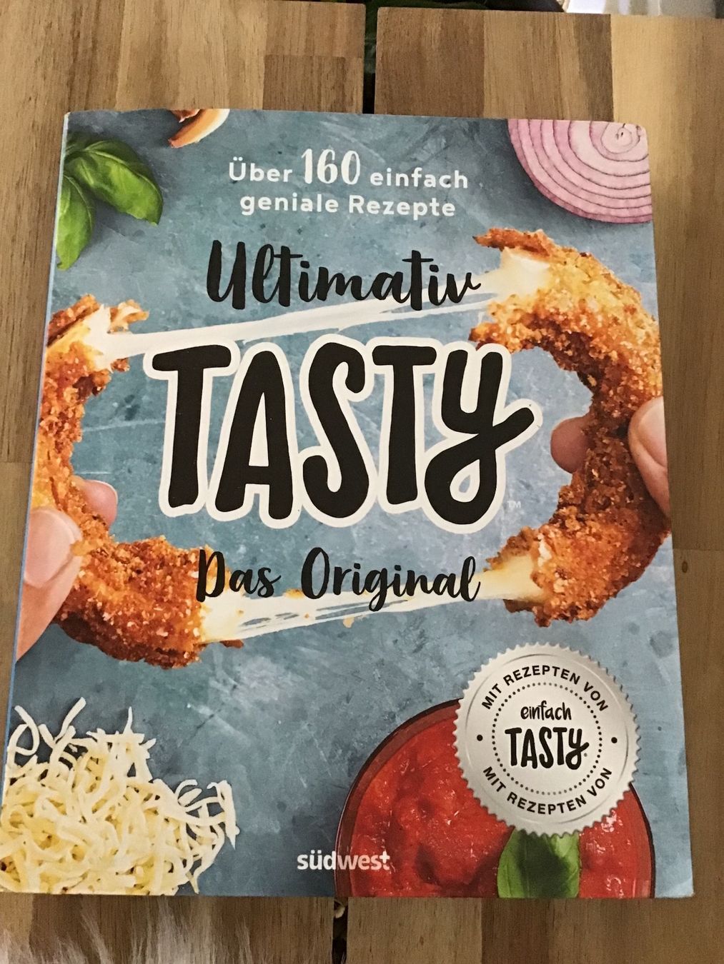 Libri: Kochbuch TASTY - Das Original – Nuovo (secondo la descrizione) da Niederuzwil venduto da Mala