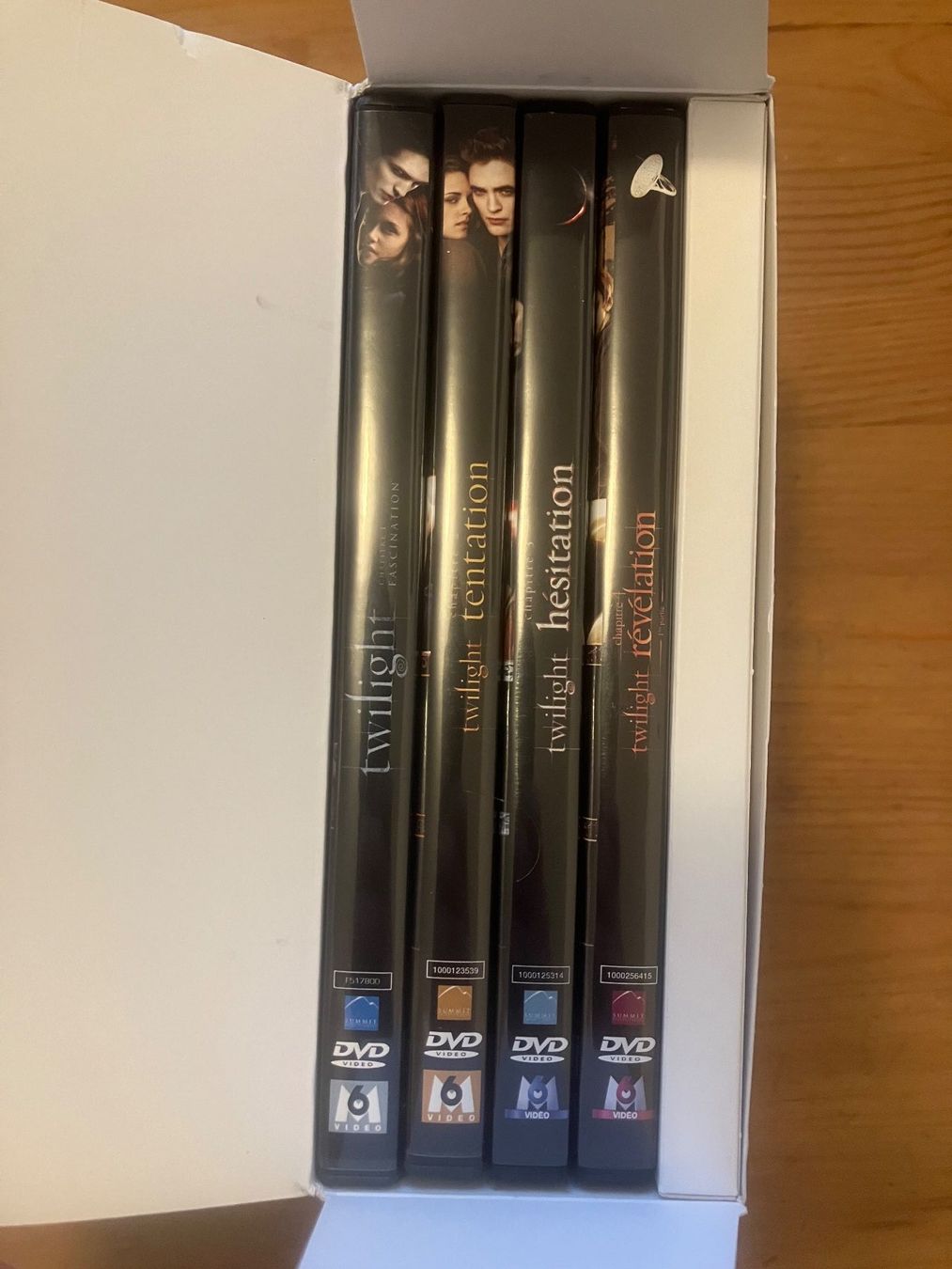 Tutti i DVDs: Twilight - coffret 4 DVD – Usato da Meyrin venduto da Julien333 2