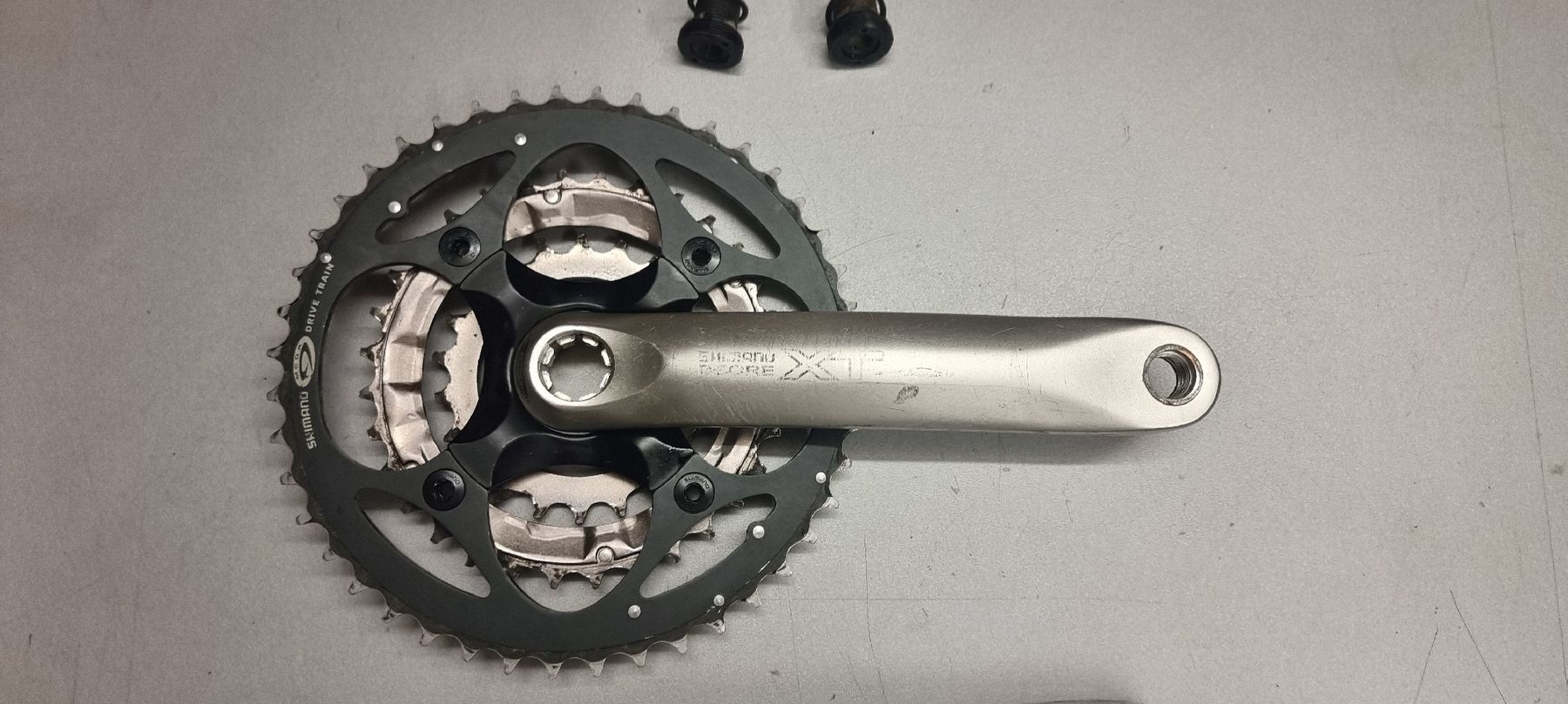 Shimano Pezzi di ricambio: Shimano XT M751 Kurbel - Versand möglich  – Usato da Seon venduto da Stibinio 2