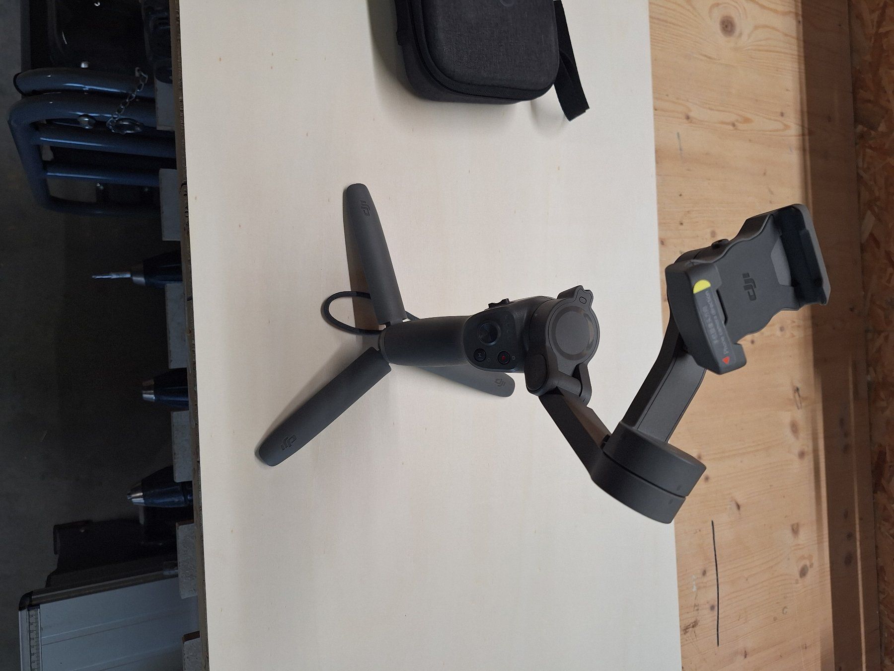 DJI Support: DJI Osmo Mobile 3 Gimbal Smartphone Stabilisator gebraucht – D'occasion à Oey par Pk83 2