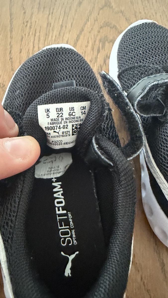 Puma Schuhe für Jungen: PUMA Schuhe Schwarz Kinder – Gebraucht aus Sennhof Winterthur von bibo11 2