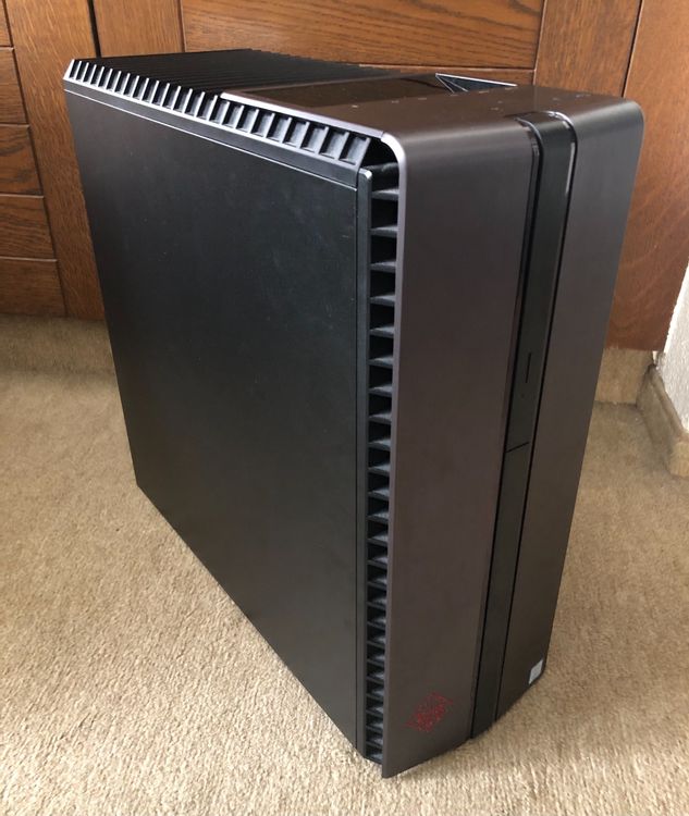 HP Omen Computer Gehäuse mit Netzteil und CD-Laufwerk. (Gebraucht) in ...