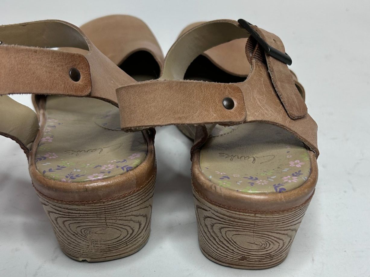 Clarks Damenschuhe: Clarks Clogs / Sandalen – Gebraucht aus St. Gallen von look-twice 5