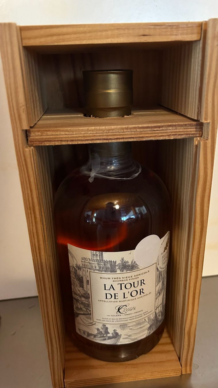 Bevande alcoliche: Rhum La Tour De L'Or 70cl – Nuovo e nell'imballaggio originale da Montbovon venduto da Galaxygate