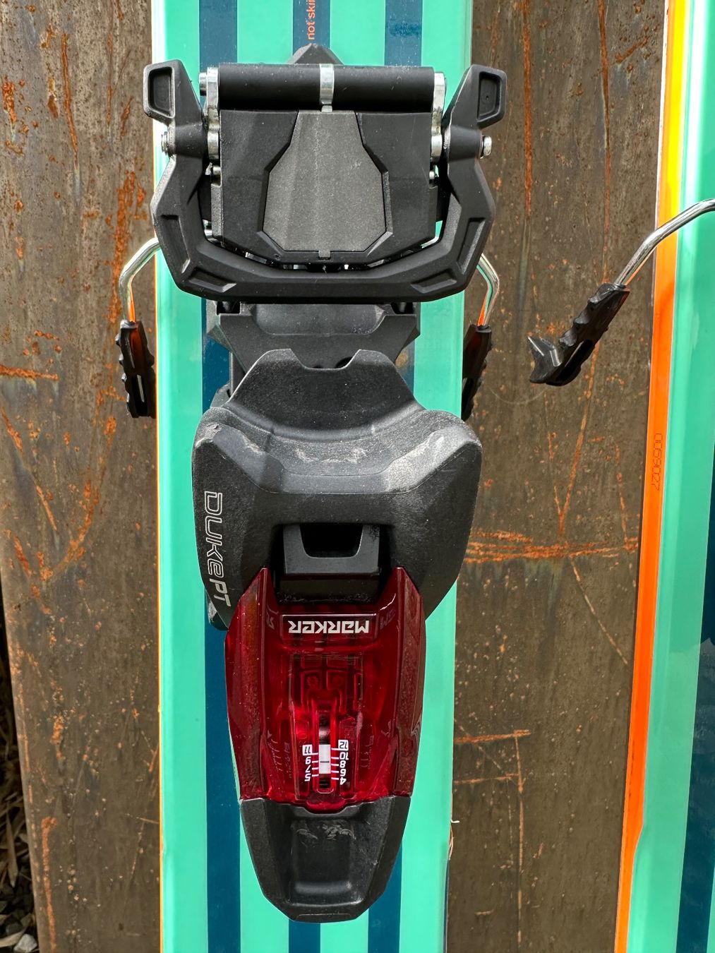 Black Crows Skis: Black Crows Atris 178 Freerideski – Gebraucht aus Thun von  6