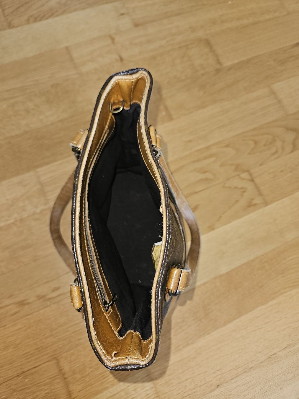 Louis Vuitton Sacs femmes: Louis Vuitton Bucket Bag – D'occasion à Lenzburg par van_gpy5 3