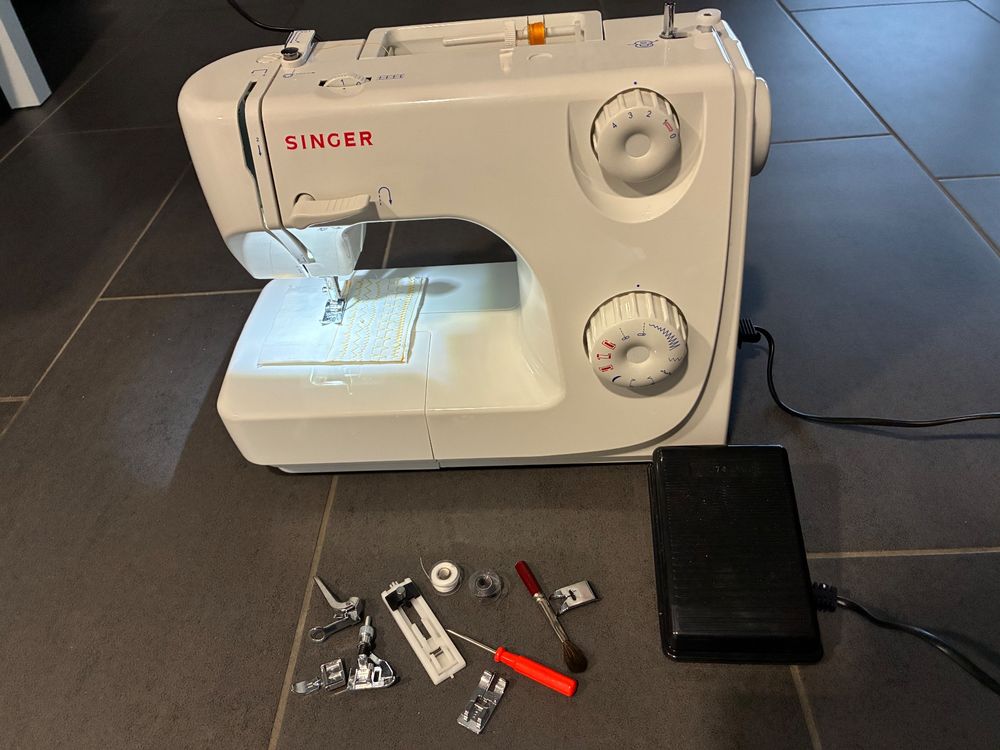 Nähmaschine Singer (Gebraucht) in Hendschiken für CHF 60 – mit ...