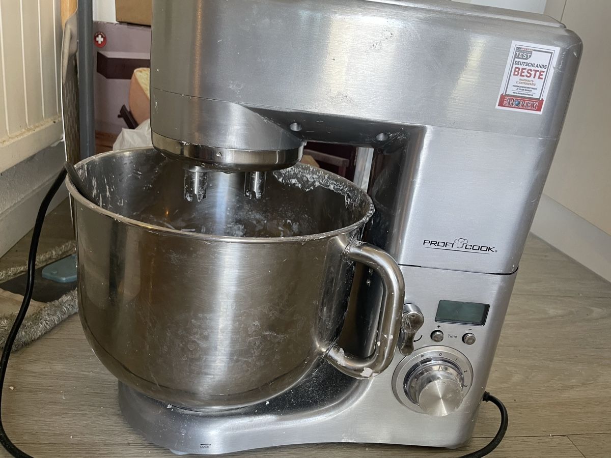 Elettrodomestici da cucina: Küchenmaschine – Usato da Schlatt TG venduto da Michaeldominik 1