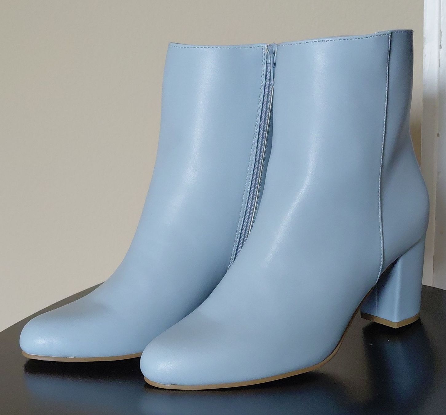 Scarpe da donna: Stiefeletten hellblau Grösse 39 Absatz – Nuovo (secondo la descrizione) da Basel venduto da AnVi22