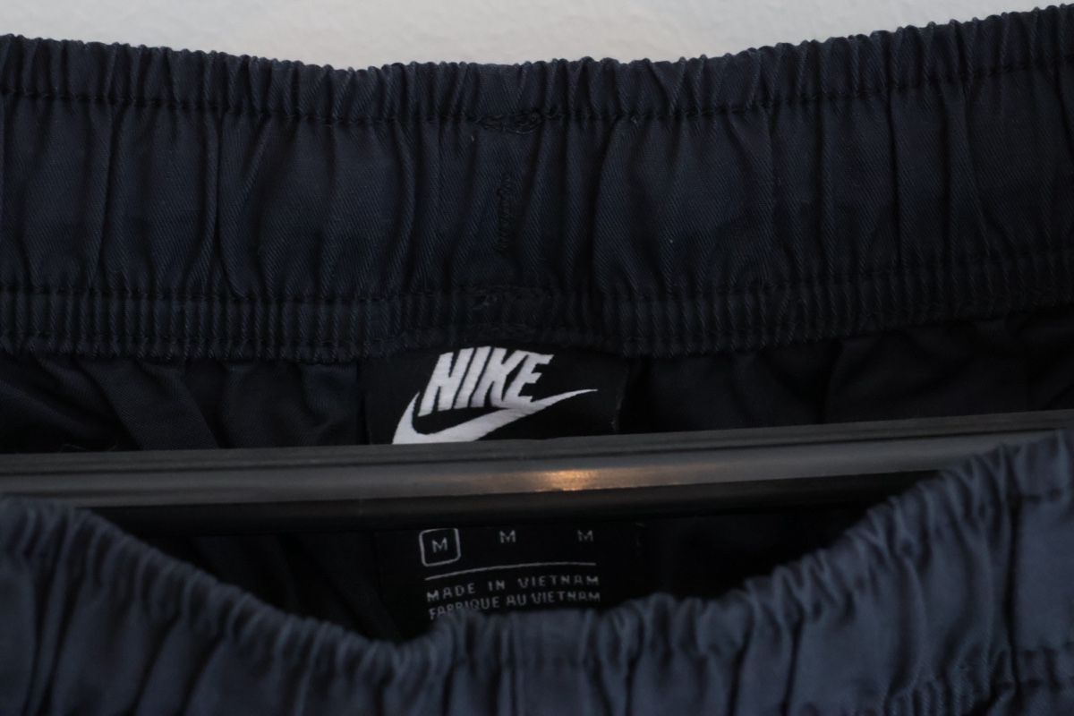 Nike Pantaloni: Nike Cargohose schwarz Gr. M – Nuovo (secondo la descrizione) da Koblenz venduto da Joshua_M 2