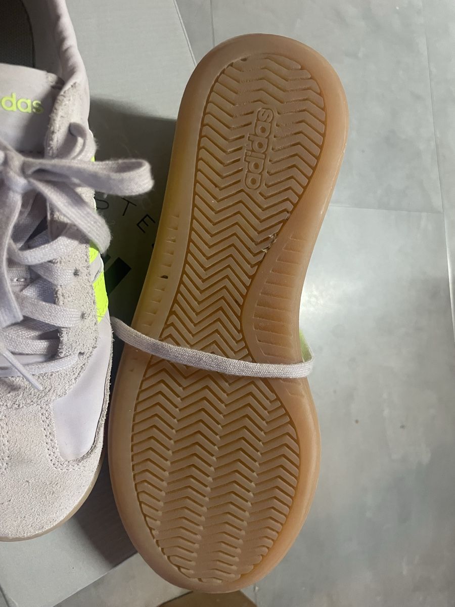 Adidas Scarpe da donna: Adidas Barreda Decode Gr. 38 – Usato da Münchwilen TG venduto da SeHuDoHu 4