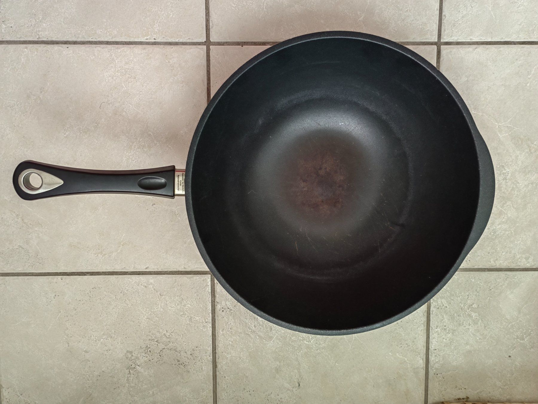 Elettrodomestici da cucina: AMT GASTROGUSS Wok – Usato da Zürich venduto da Yao_und_Clemens