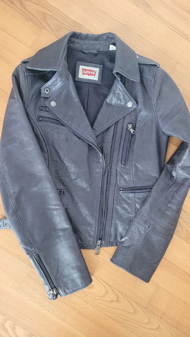 Levi's Giacche: Levi's Leather Jacket, size S – Usato da Winterthur venduto da sar_zg7p