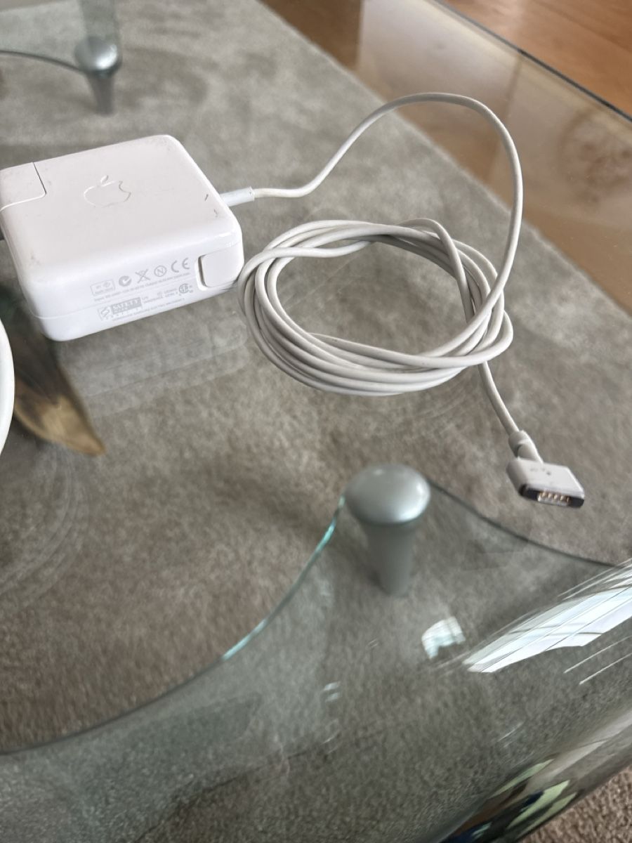 Caricabatterie: Magsafe 2 Apple Original Ladekabel – Usato da Sempach venduto da CU2times