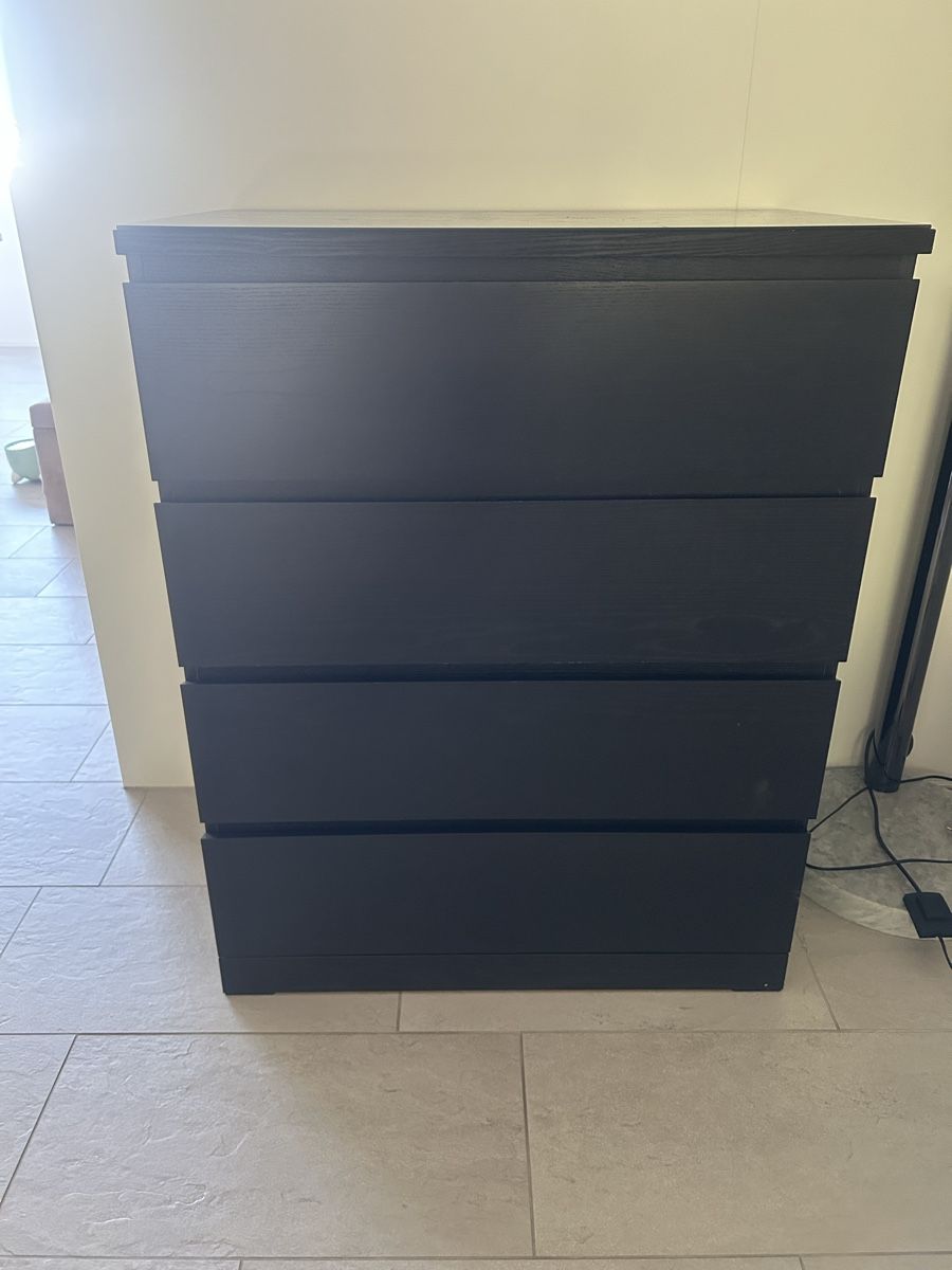 Kommoden: Ikea Malm Kommode schwarz mit Glasplatte – Gebraucht aus Muttenz von Jan.iglan 3