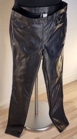 34 XS warm gefütterte Winter Hose Thermo Lederoptik schmal