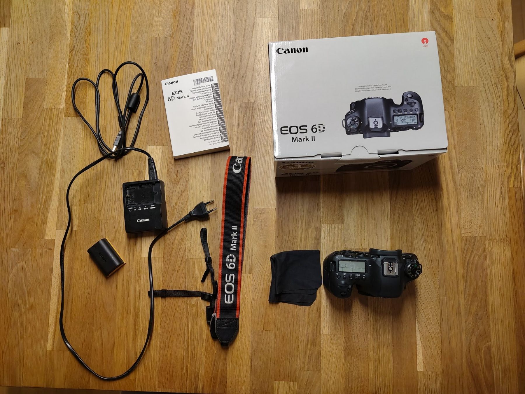 Canon Kamera: Canon EOS 6D MKII – Gebraucht aus Stans von bergsicht42