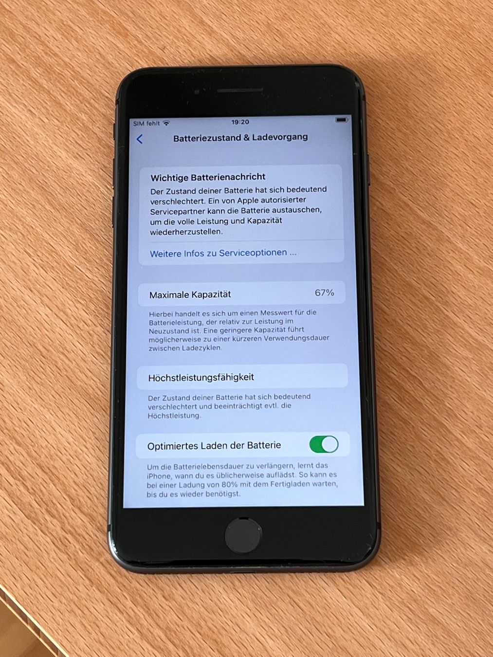 Apple Portables: iPhone 8 Plus 64GB - Fast keine Gebrauchspuren – D'occasion à Triengen par mappa 4