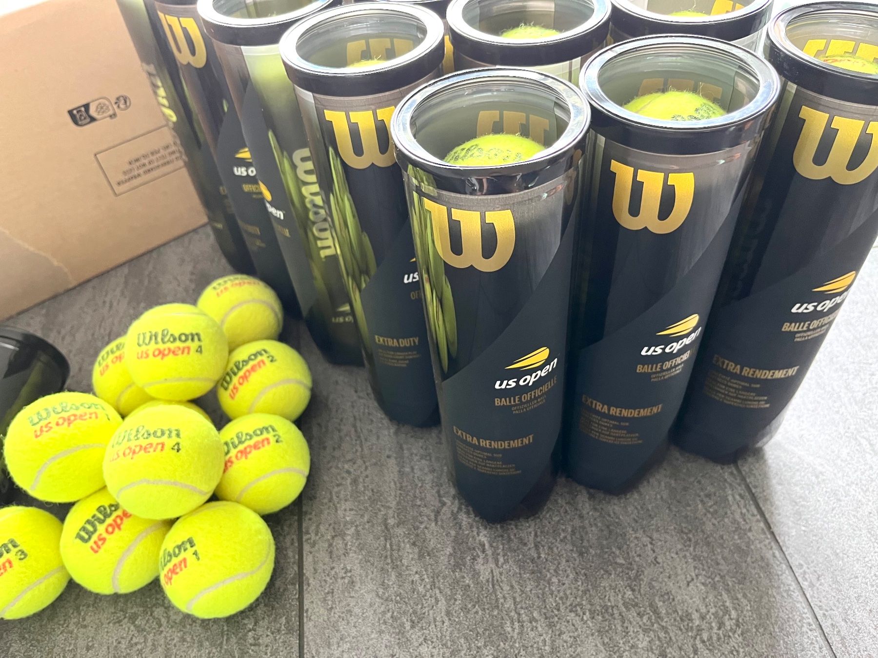 Wilson Palloni: 64 WILSON US OPEN gebrauchte tennisbälle – Usato da Langnau am Albis venduto da Luke_tahoo 2