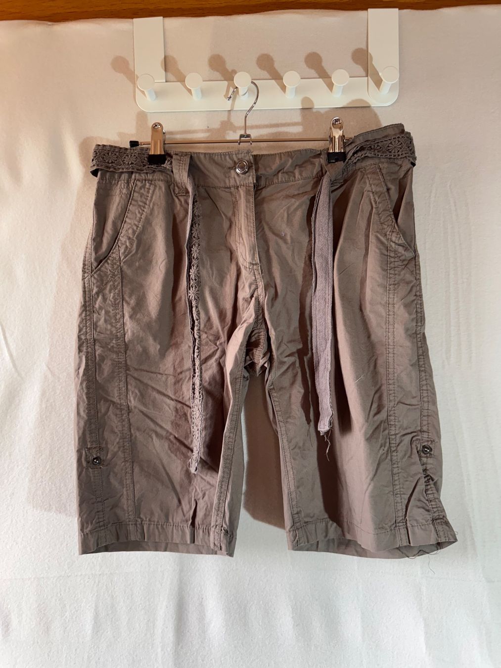 Pantaloni: Kurze Hose Shorts von Chicoree Gr. S – Usato da Grosswangen venduto da SALE_SALE_SALE