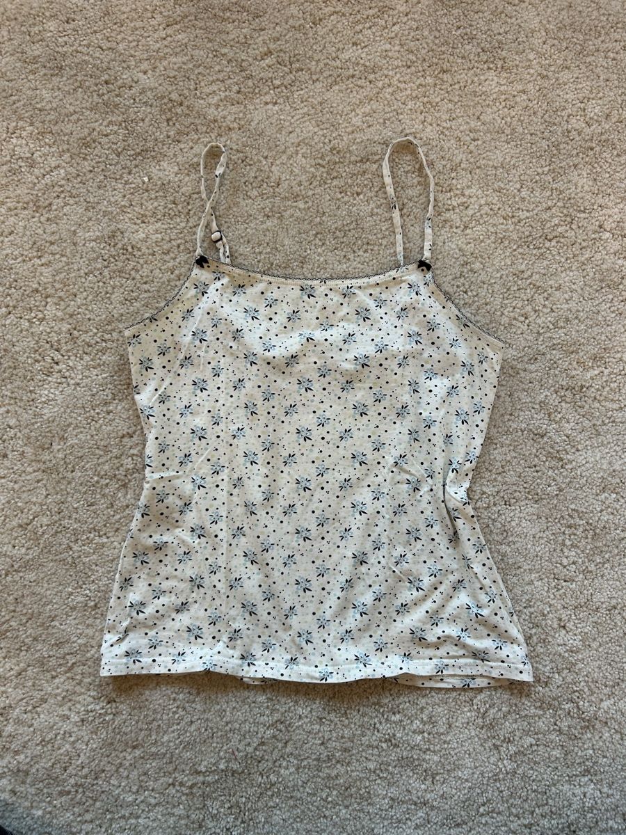 Calida Top: cute calida top white   – Usato da Dietlikon venduto da leaaasells 1