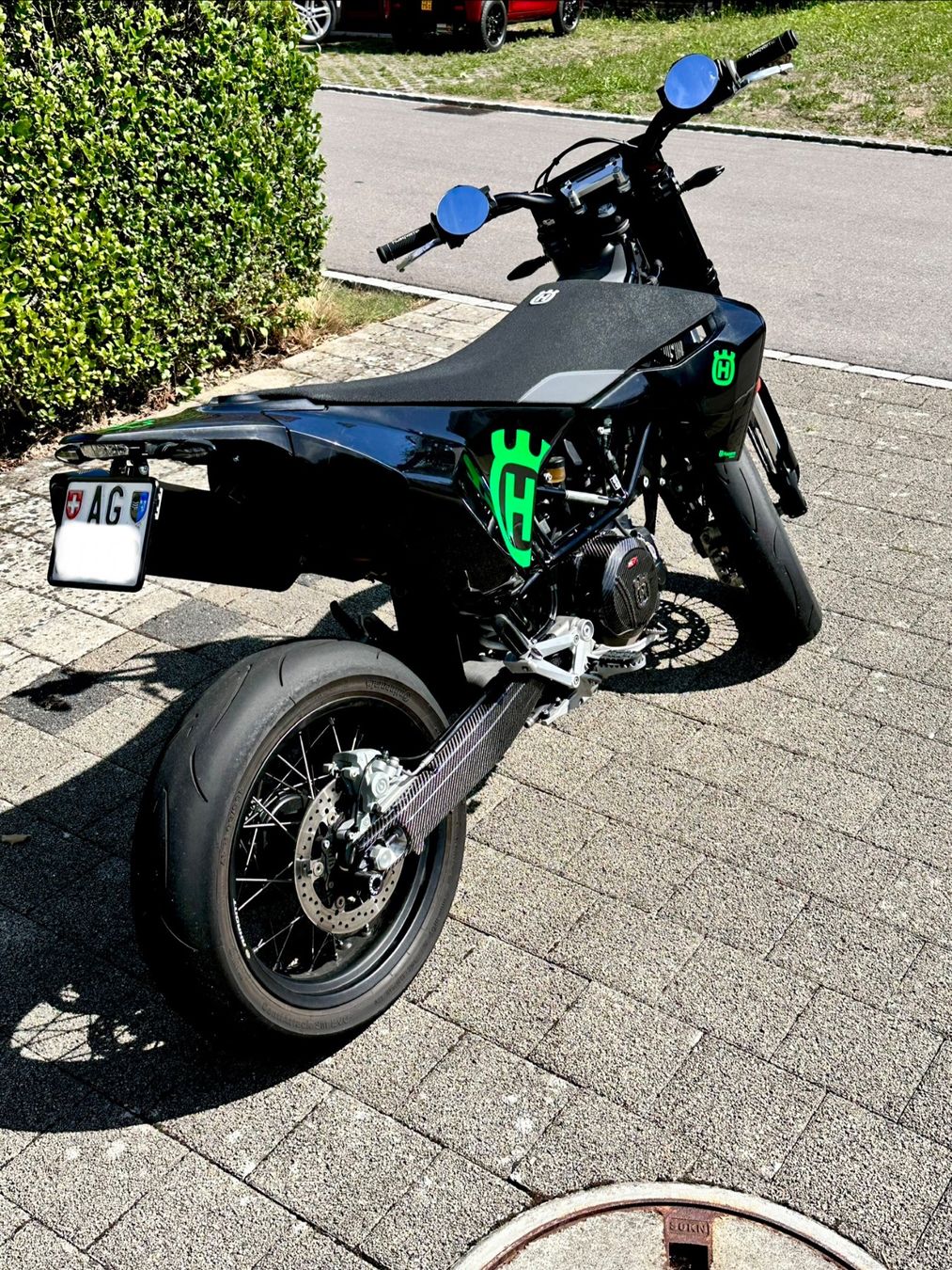 Husqvarna Strada: Husqvarna 701 Supermoto – Usato da Niederwil AG venduto da Debi_01 7