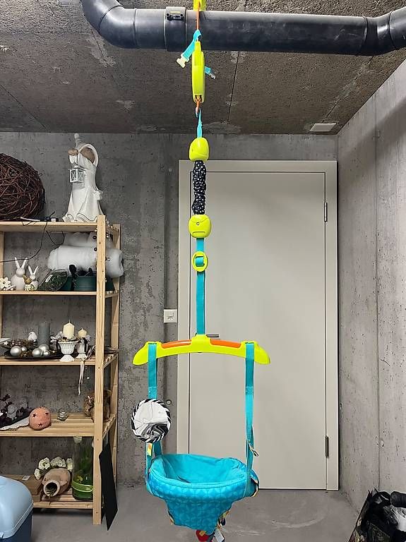 Culle: Babyhüpfer mit Spielzeug – Usato da Untervaz venduto da Aina21 2