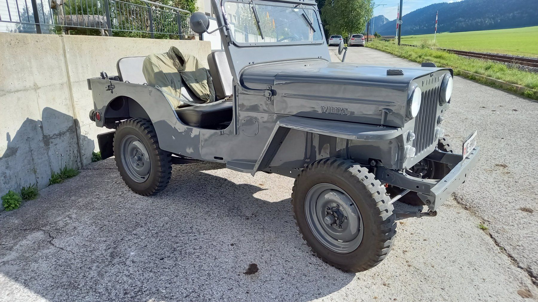 Willys Autos: Jeep Willys CJ 3 B – D'occasion à La Sagne NE par gmi_fmv6 1