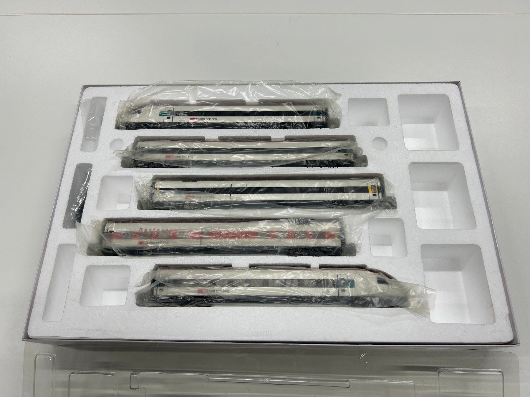 Roco Modellini di ferrovie: ROCO 63154 SBB ICN set DCC sound – Nuovo e nell'imballaggio originale da Ecublens VD venduto da sun_l587 2