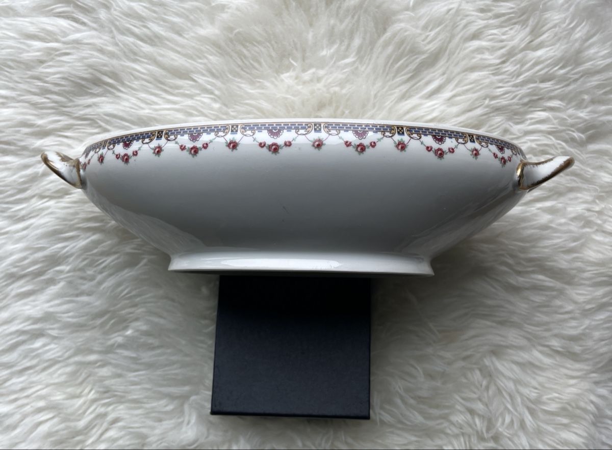 Ciotole: Limoges Servierschale mit Deckel, Blumenmuster – Usato da St. Gallen venduto da reg_f8h8 2