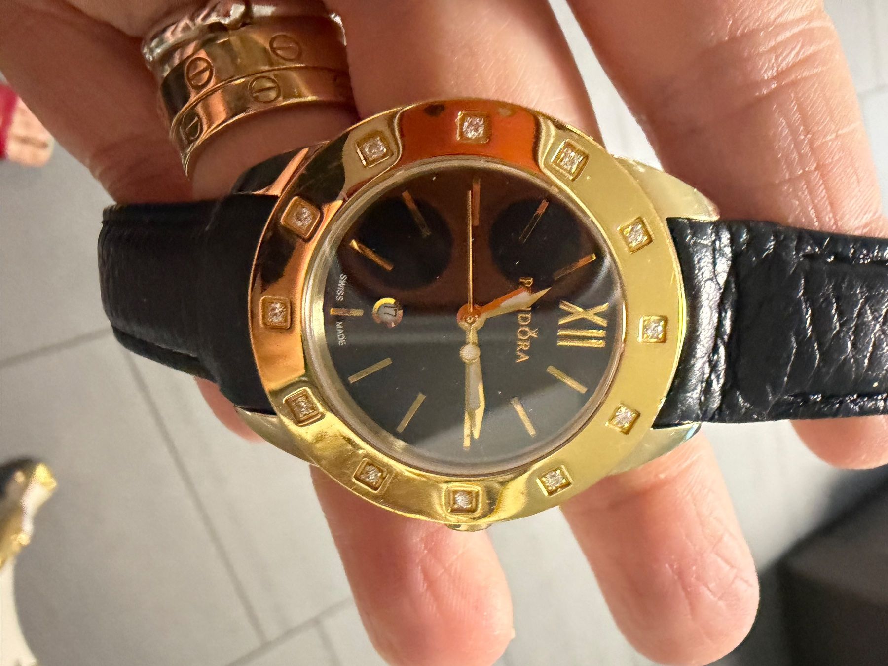 Aigner Orologi: Pandora Uhr original mit brillanten echten – Usato da Allschwil venduto da Figidindia