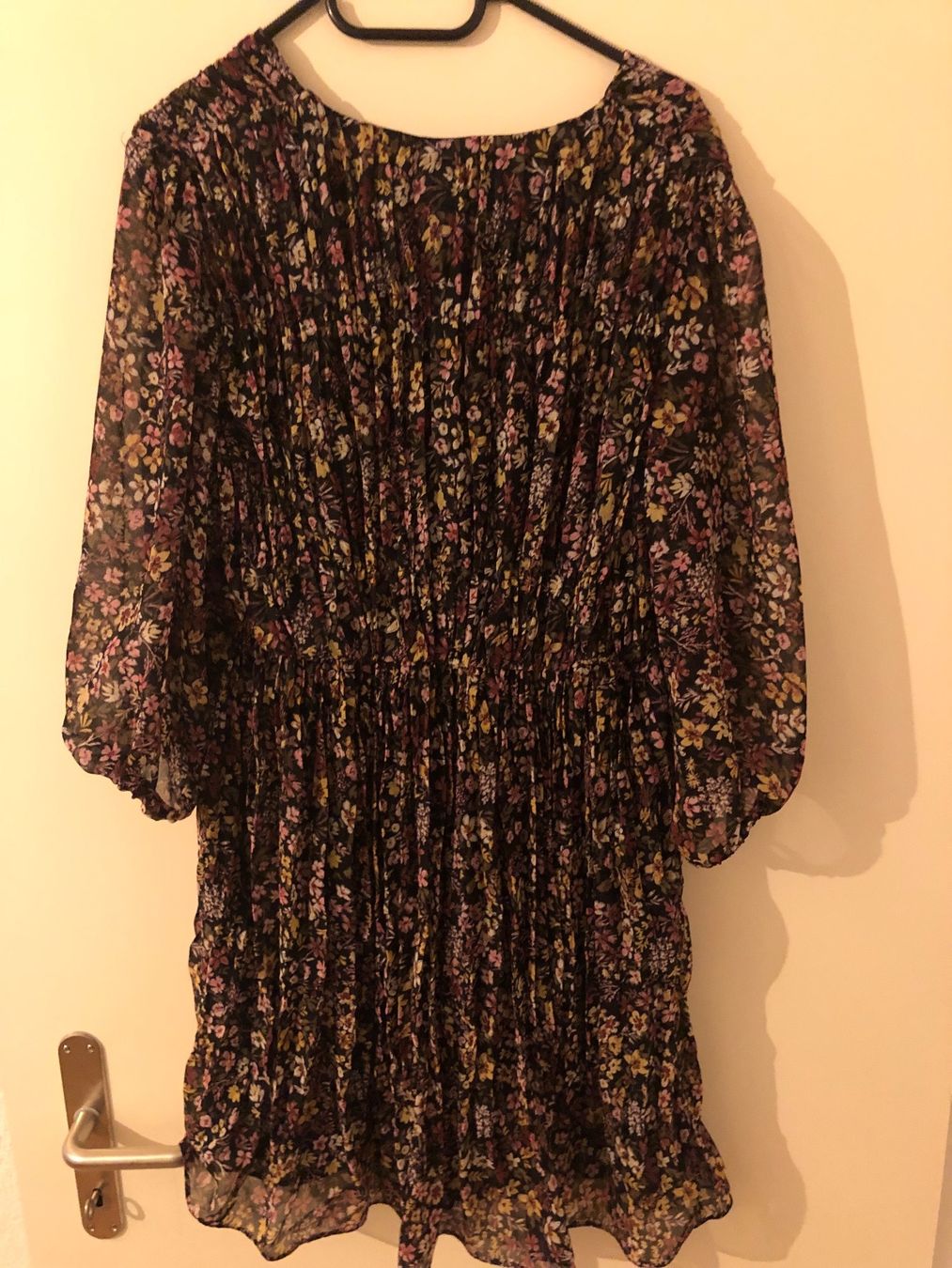 Mango Vestiti: Tolle Sommerkleid von Mango – Usato da Zürich venduto da cha_7n8s 1