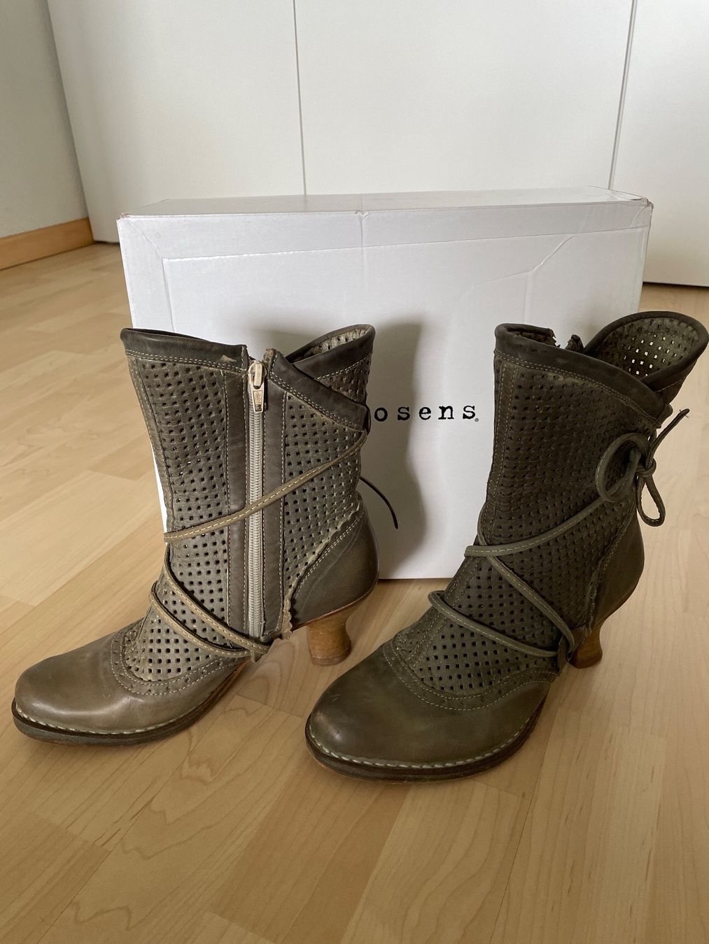 Neosens Scarpe da donna: Traumhafte Stiefel von neosens – Usato da Steffisburg venduto da elle013 2