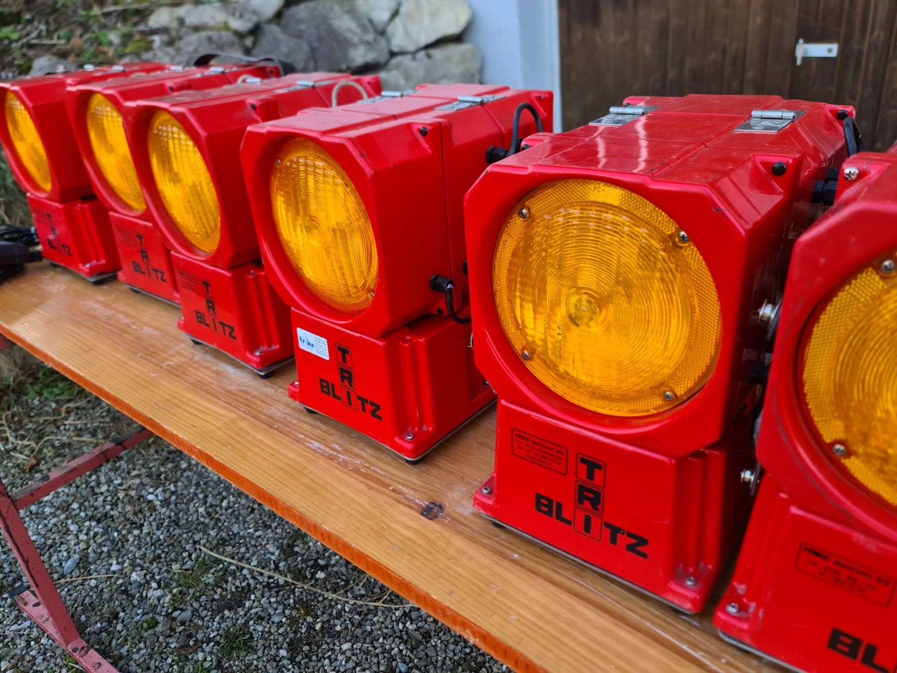 Insegne: 7 Stück TRI-BLITZ Baustellen Sicherheitsleuchte Warnleuchten – Usato da Uerkheim venduto da Kaufoption 2