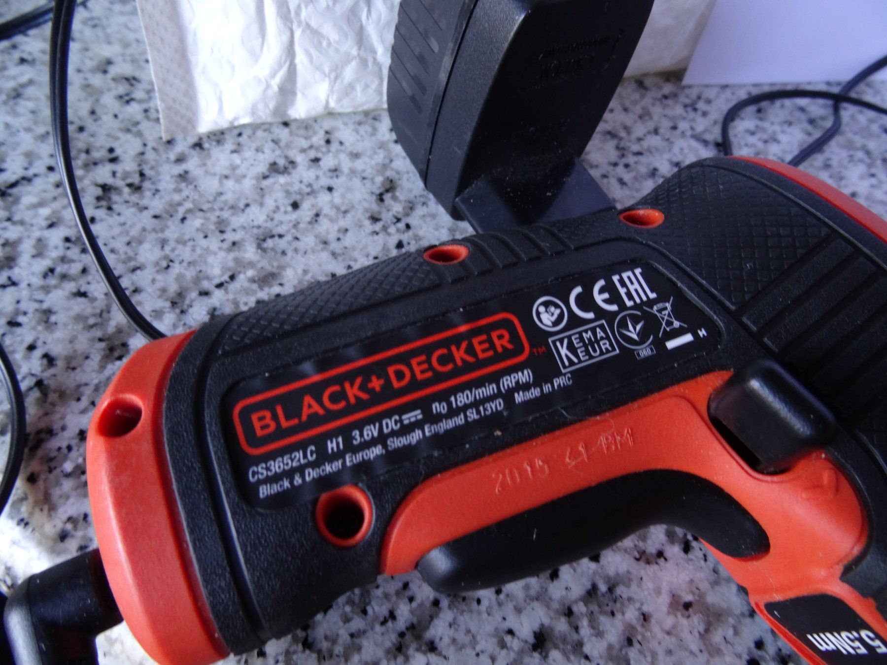 Tutti gli attrezzi: Black& Decker Schrauber  & Winkelschrauber. – Usato da Buttisholz venduto da rappirosen 1
