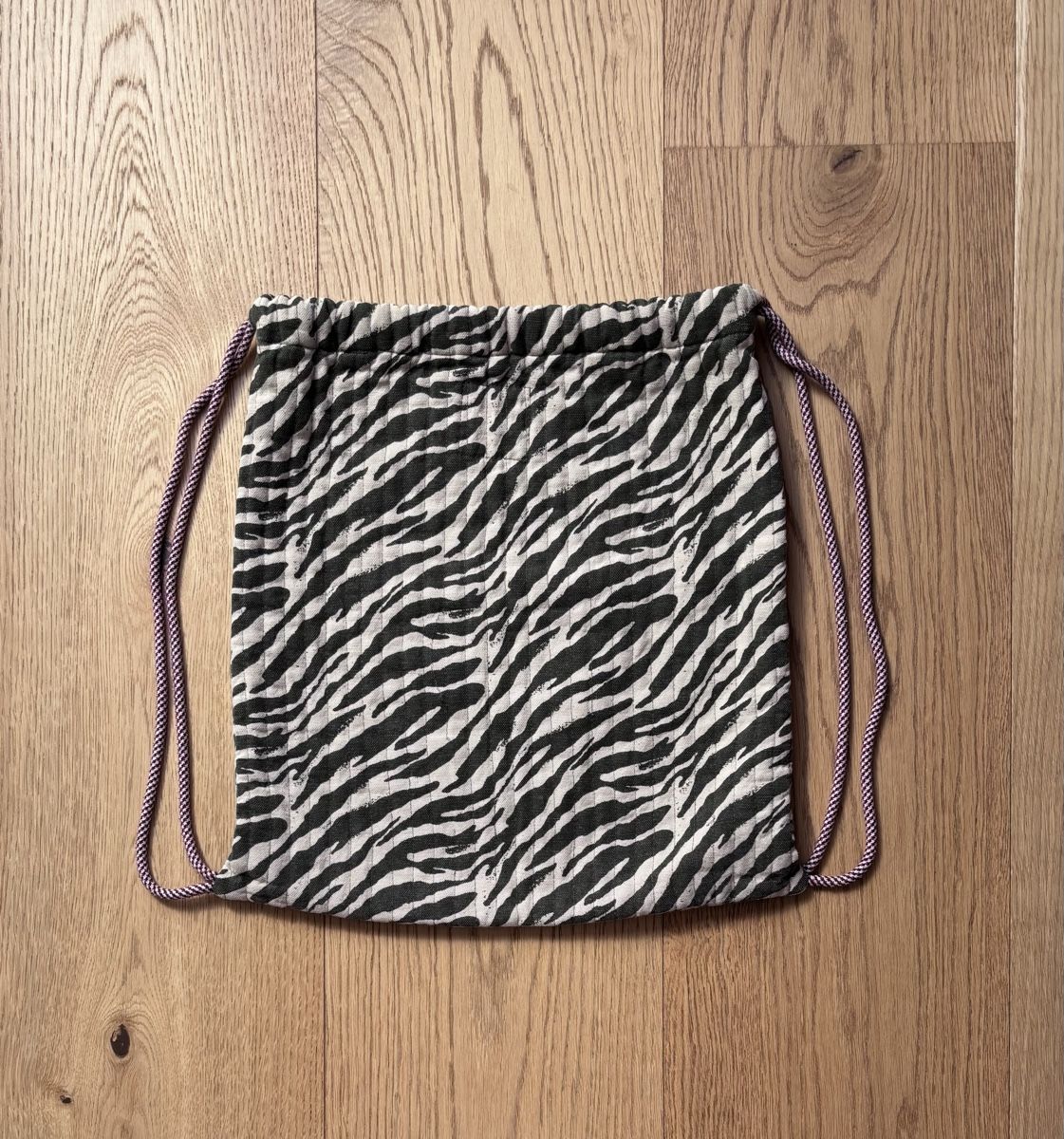 Rucksäcke: Beck Söndergaard Zebra Drawstring Bag – Neu (gemäss Beschreibung) aus Kilchberg ZH von ben_pc68