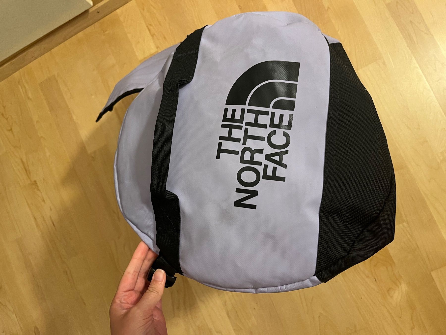 North Face Borse: North Face Base Camp Duffel (S) – Usato da Winterthur venduto da cam_w67x 1